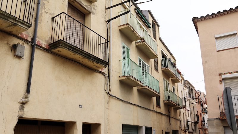 L'Ajuntament de l'Espluga obre la borsa d'habitatge social amb l'immoble municipal del carrer de les Parres i a futurs habitatges socials