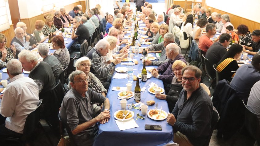 Se celebra la XXIX Festa de la Gent Gran a Rocafort de Queralt amb un dinar de germanor