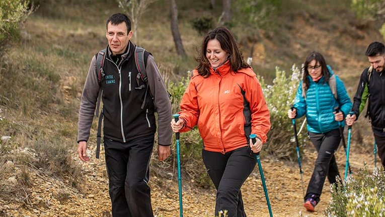 Les activitats de descoberta del medi natural i cultural de les Montanyes de Prades serà a travès de rutes de senderisme