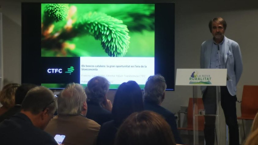 Ponent a la segona jornada de "La Nova Ruralitat: territoris resilients i dona emprenedora"