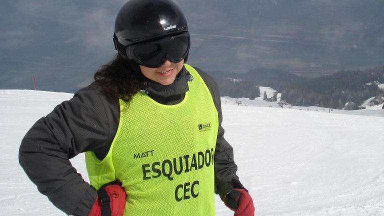 El “Sopar a cegues” guiat per una atleta d'elit esplugina a Sarral