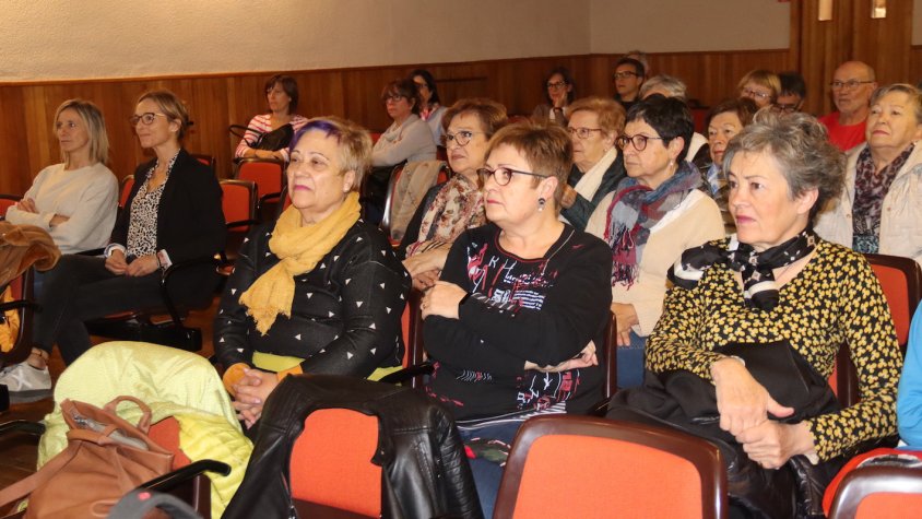 La xerrada de l'esportista Patricia Folch serveix per potenciar la Cursa de la dona de Montblanc