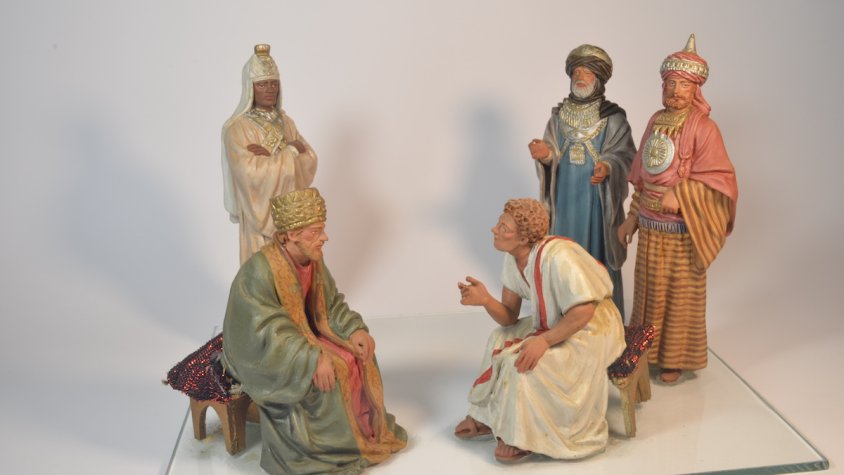 La Diputació de Tarragona i Montblanc adquireixen una de les millors col·leccions de figures del segle XX.