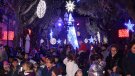 S'encen el Nadal als carrers principals de Montblanc