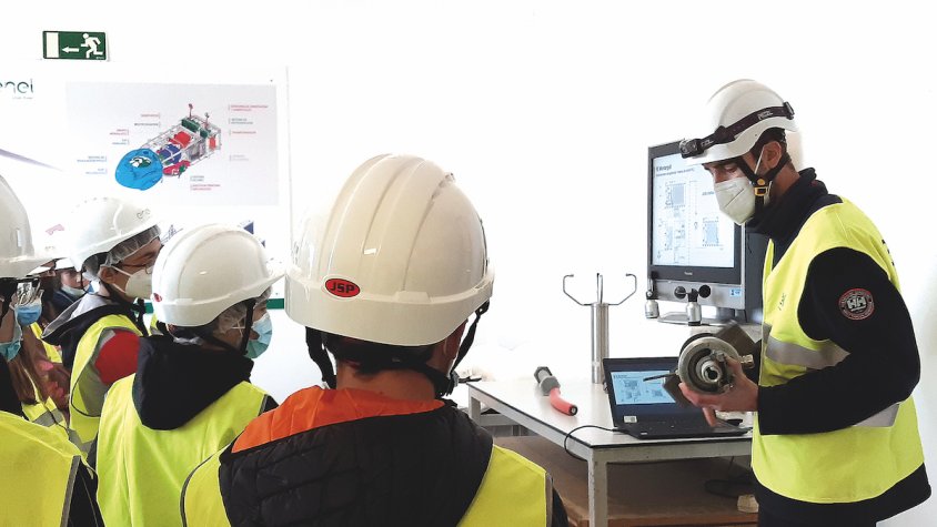 Les visites les solem guiar els mateixos supervisors de la instal·lació. El denominador comú és el coneixement de la instal·lació.
