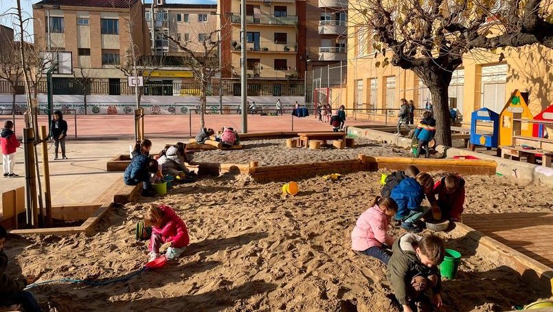 ‘Millorem el pati de l’escola Martí Poch’  guanya els Pressupostos Participatius 2022 de l'Espluga