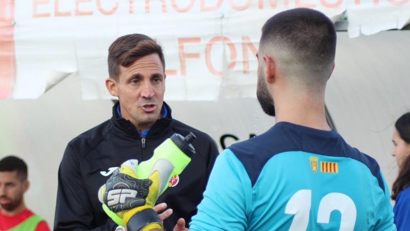 Pablo Ulla, destituït com a entrenador del CF Montblanc