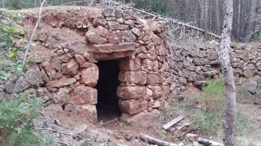   L’Ajuntament de Montblanc impulsa les obres de rehabilitació de diverses construccions de pedra seca