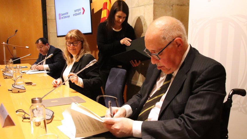 El Govern demanarà a la DGT poder fer els exàmens de conduir en català sense necessitat de sol·licitud prèvia