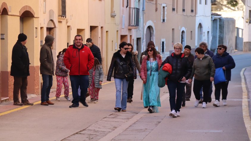 El poble de Vilaverd engrescat pel Carnaval