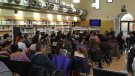 Carlos González parla del son, l’alimentació i les necessitats afectives dels petits a la biblioteca de Montblanc