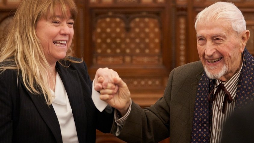 L'any Vallverdú és impulsat pel Departament de Cultura a través de la Institució de les Lletres Catalanes,  la filòloga Carme Vidalhuguet n'és la comissaria de l'escriptor lleidatà i centenari Josep Vallverdú