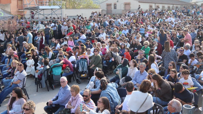 FOTOS | Milers de persones envaeixen Montblanc en el primer cap de setmana de la Setmana Medieval
