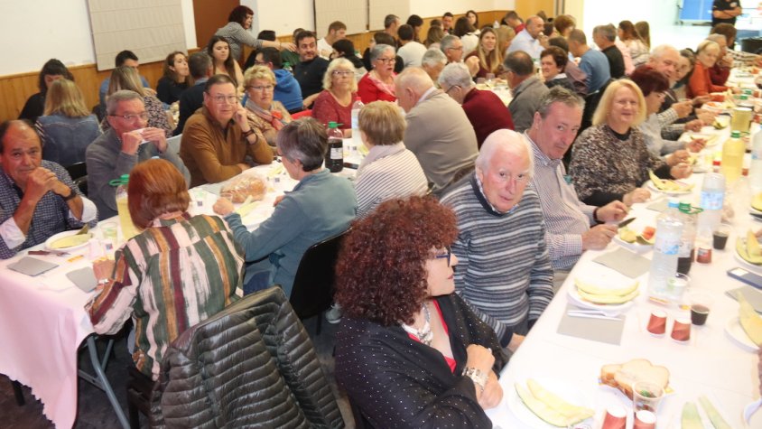 Per Sant Isidre Rocafort es vesteix de festa major