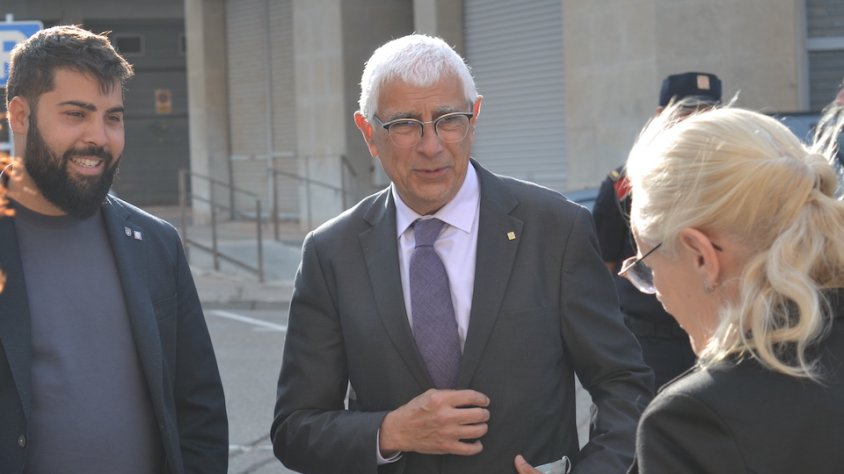 La visita del conseller de Salut, Manel Balcells, a Montblanc aixeca polèmica des de Junts per Catalunya al Parlament