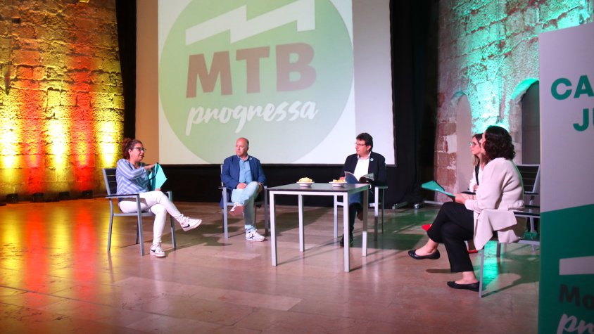Montblanc Progressa finalitza la campanya electoral amb una gran festa