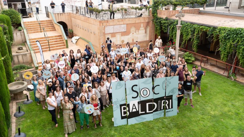 Els i les docents dels 29 centres educatius de Catalunya premiats per la Fundació Carulla