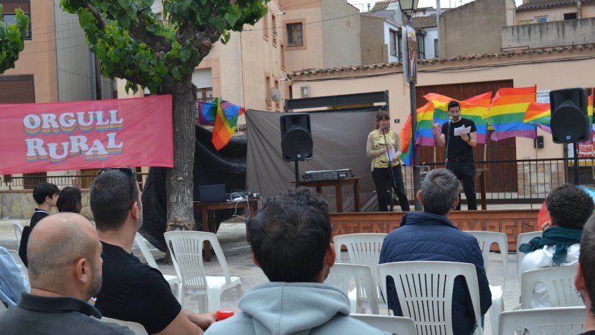 Jornades del maig contra la tranfòbia organitzades per oe i ateneu l'empelt
