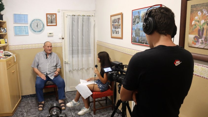 Rocafort de Queralt implica els joves en un projecte de recuperació de la memòria oral del poble