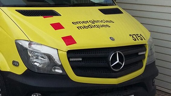 Un accident de moto a Montblanc deixa un ferit
