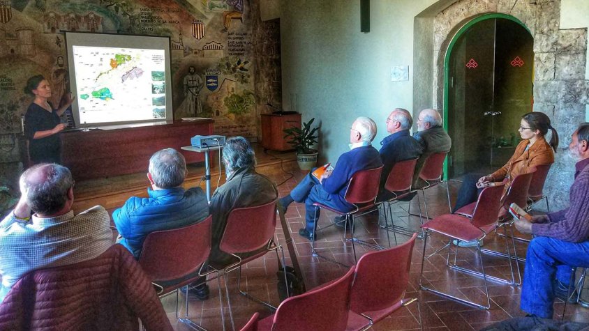 Ex alcaldes de la Conca de Barberà participen al taller de la Carta del Paisatge de la comarca