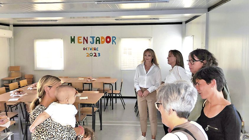 Jornada de portes obertes per mostrar les noves instal·lacions a les famílies de l'alumnat de l'escola de Sarral
