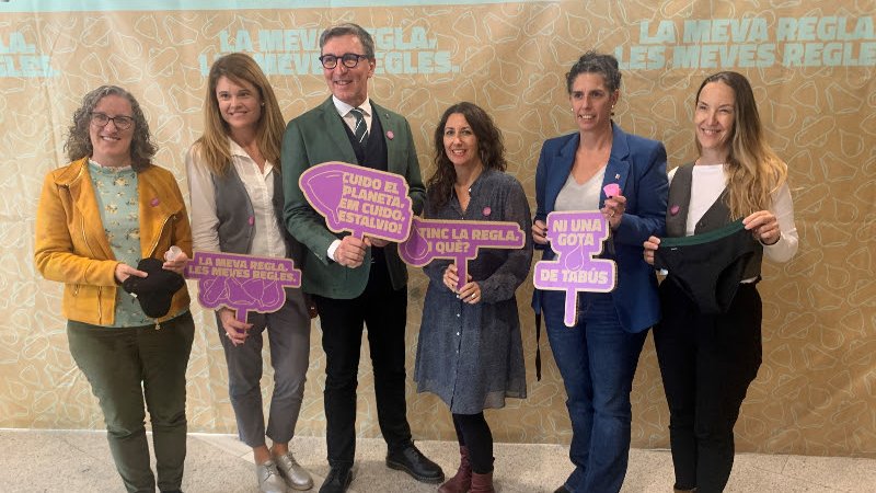  Més de 500 farmacèutics i farmacèutiques del camp de Tarragona es formen sobre productes menstruals reutilitzables