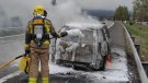 Crema completament un vehicle a Montblanc