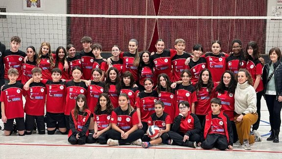 El Club Voleibol de Montblanc presenta els seus equips i l'equipació
