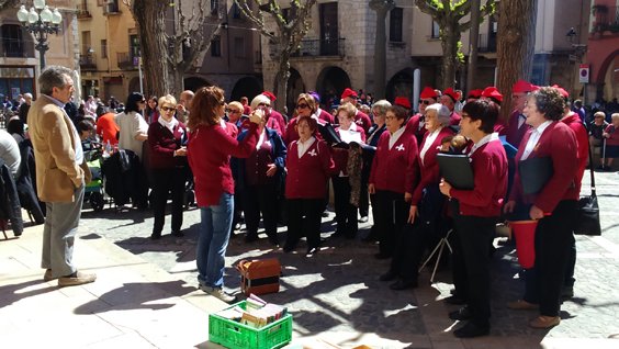 Cantada de caramelles de la Coral Flor de Lis, fa uns anys
