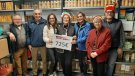 El Club Atlètic Montblanc entrega 725€ a Càritas aconseguits durant la Cursa de la Dona