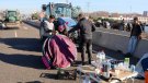 Els pagesos aixequen el tall a l'accés del port de Tarragona