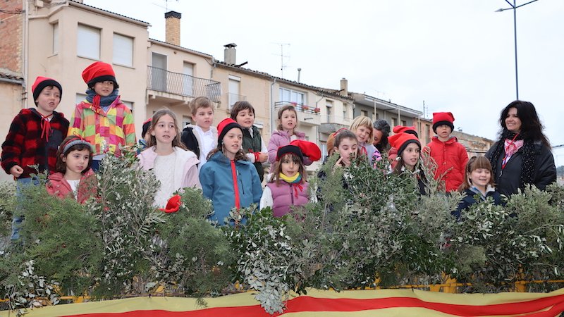 Tornen les caramelles colomines amb l'Orfeó i, de nou, la coral infantil