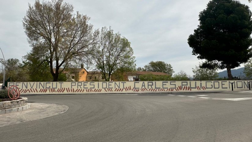 Pep Andreu sobre el mural de Carles Puigdemont: "Més que un alcalde d'ERC sembla un alcalde de Vox"