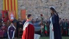 Sant Jordi entrega la rosa a la Princesa per la diada a Montblanc
