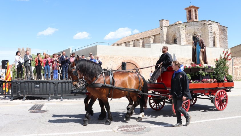 Montblanc acull la vint-i-setena Trobada Nacional de la Federació Catalana dels Tres Tombs