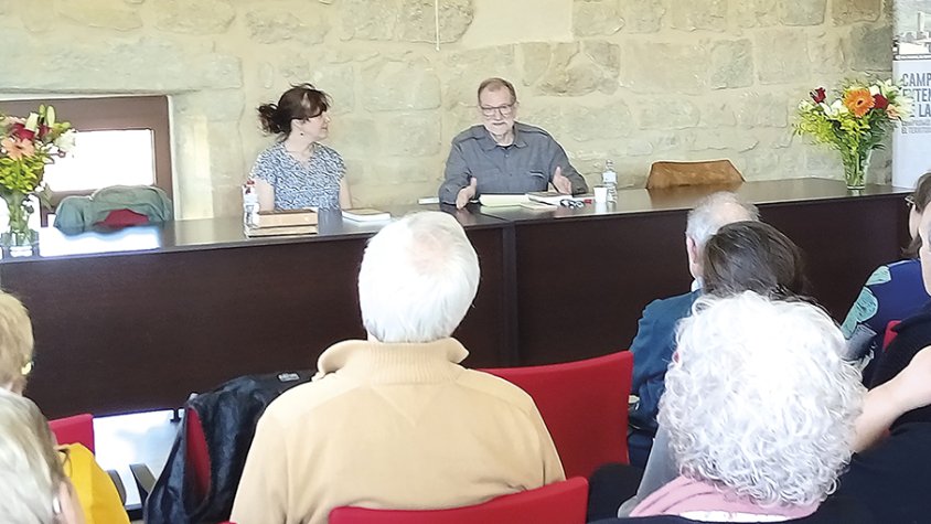 Instant de la presentació del llibre