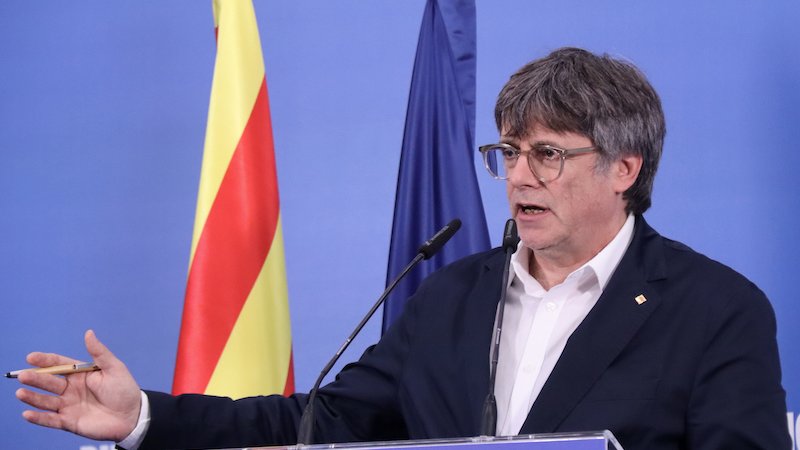 Puigdemont anuncia la seva intenció de presentar-se a la investidura: "Tenim més opcions" que Illa
