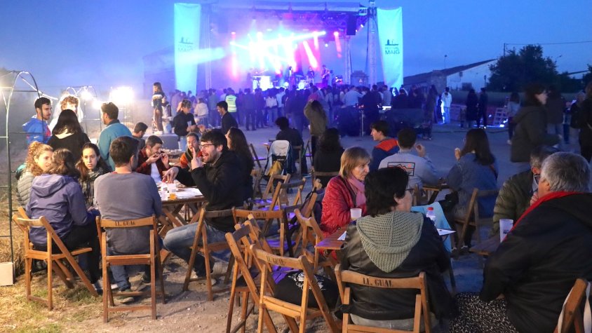 Engega el Festival Maig, amb La Ludwig Band, Mujeres, Maria Jaume i La Paloma com a caps de cartell