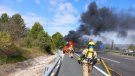 Crema completament un vehicle a l'AP-2 a Barberà de la Conca