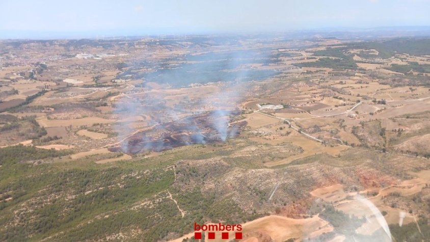 Controlat l'incendi prop de la C-241 D, que finalment es troba en terme de Bellprat