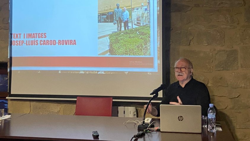 Josep-Lluís Carod-Rovira parla de la personalitat i obra de Francesc Macià en una conferència a Santa Coloma