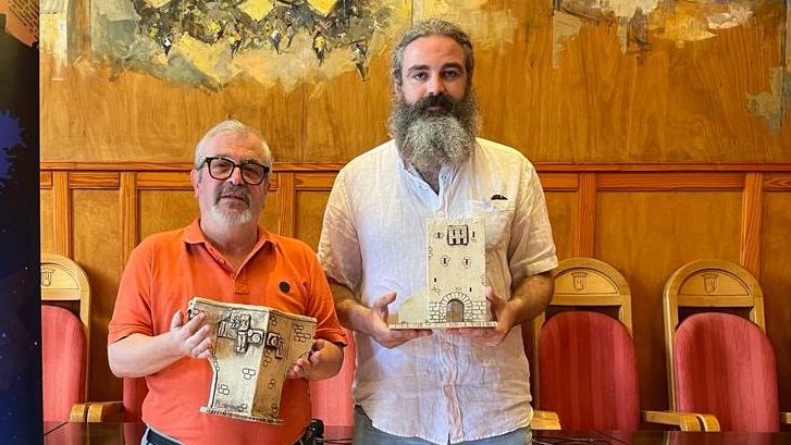 El poeta Josep Planaspachs guanya el Premi Pont Vell de Poesia de Montblanc