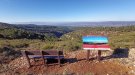 Des d’ahir l’itinerari de la Ruta del Cister GR175 disposa de tres miradors i espais de descans nous