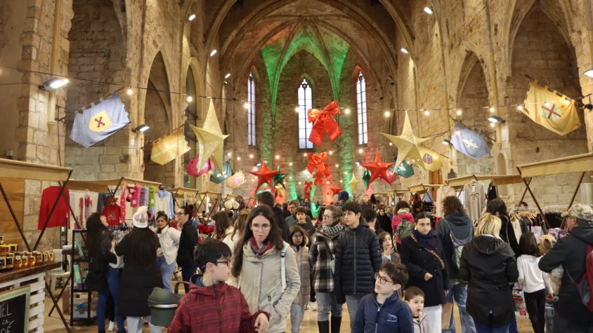 Montblanc dona la benvinguda a les festes amb la Fira de Nadal a l’Església de Sant Francesc