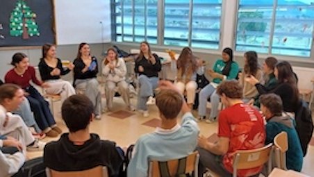 Èxit del taller Sent! Tot el que es pot fer amb una emoció a l’Institut Joan Amigó