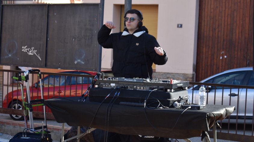 Vermut electrònic amb Dj Kylans per celebrar el 40è aniversari dels Dimonis de Montblanc