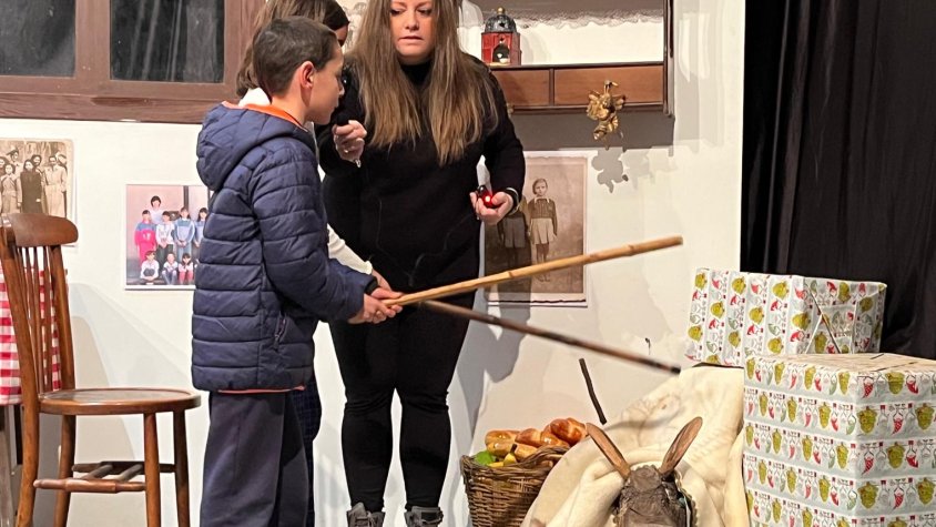 Rocafort enceta les festes de Nadal amb el Caga Tió Popular
