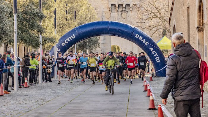 220 persones participen en la cursa ‘VIP de muntanya Sant Silvestre' de Vimbodí i Poblet