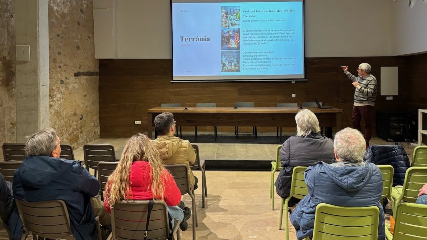 L’Oficina de Turisme de Montblanc presenta als representants del sector turístic local el balanç de l'activitat de 2024